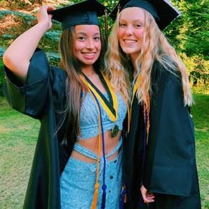 Meet your Posher, Caroline